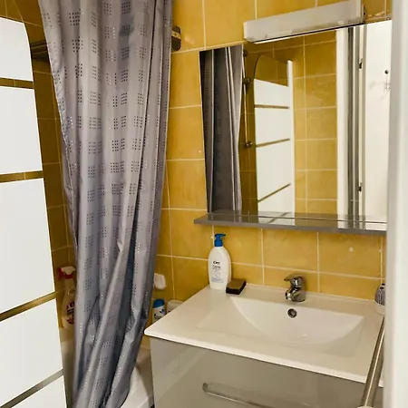 79 Nature Tourisme Et Cure Apartment *
